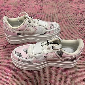 Flower platform AF1 nikes